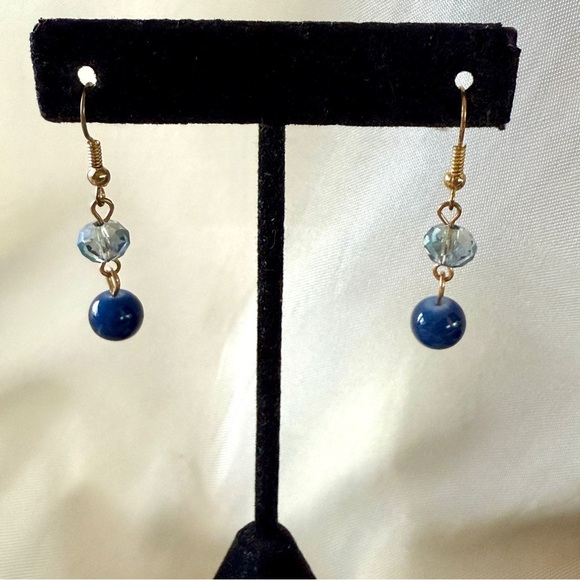 NWT Charming Charlie Blue & Gold Necklace Earrings 4 Bracelet Stack - Picture 3 of 16